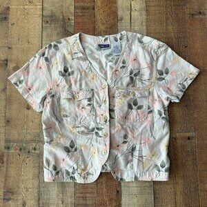 Erika & Co. Vintage Floral Chest Pocket Linen Top -M